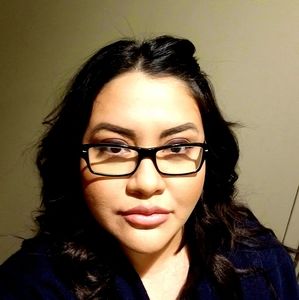 Meet your Posher, Lynn